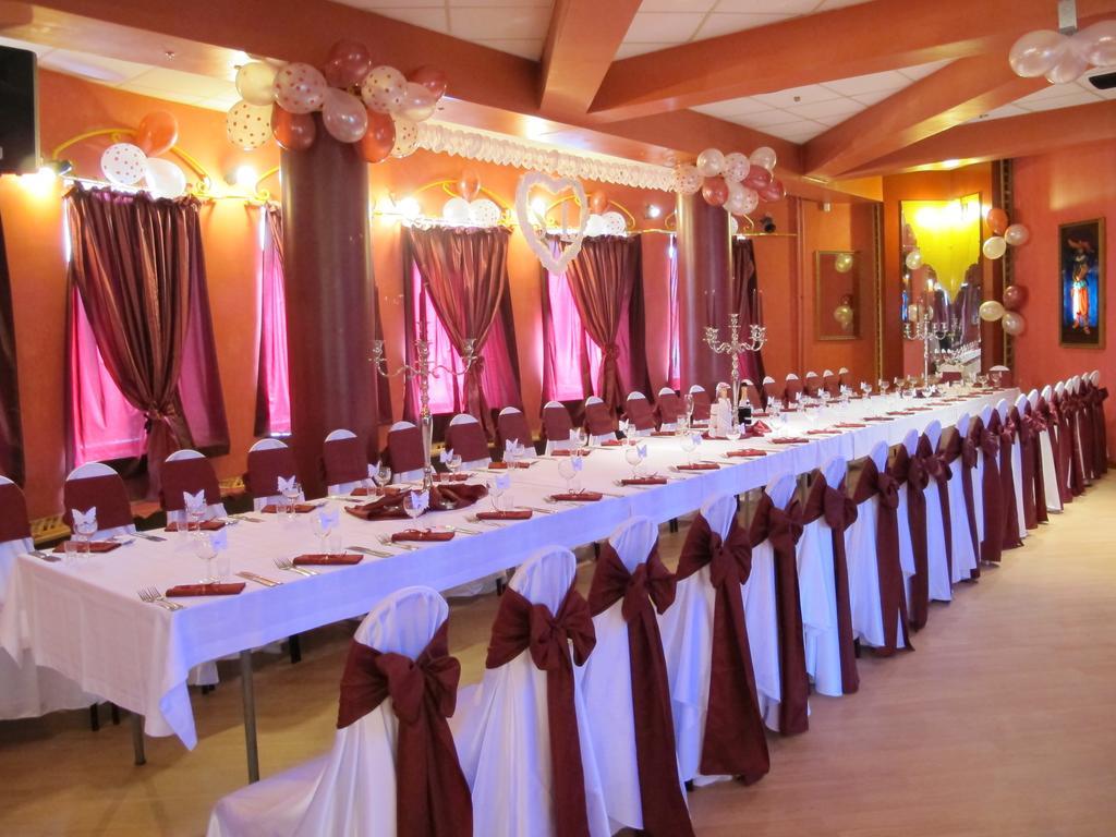 Vaivorykste Hotel Siauliai  Ngoại thất bức ảnh