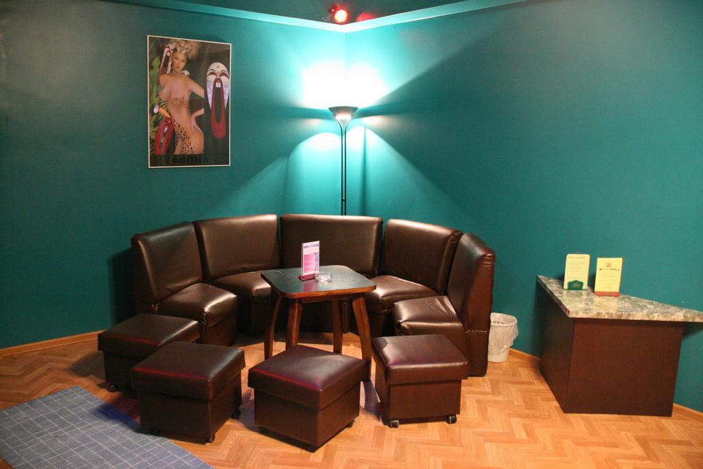 Vaivorykste Hotel Siauliai  Ngoại thất bức ảnh