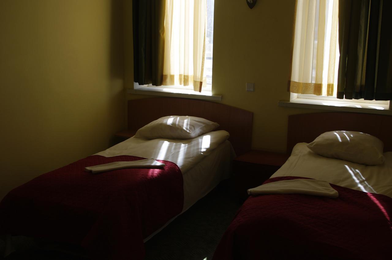 Vaivorykste Hotel Siauliai  Ngoại thất bức ảnh