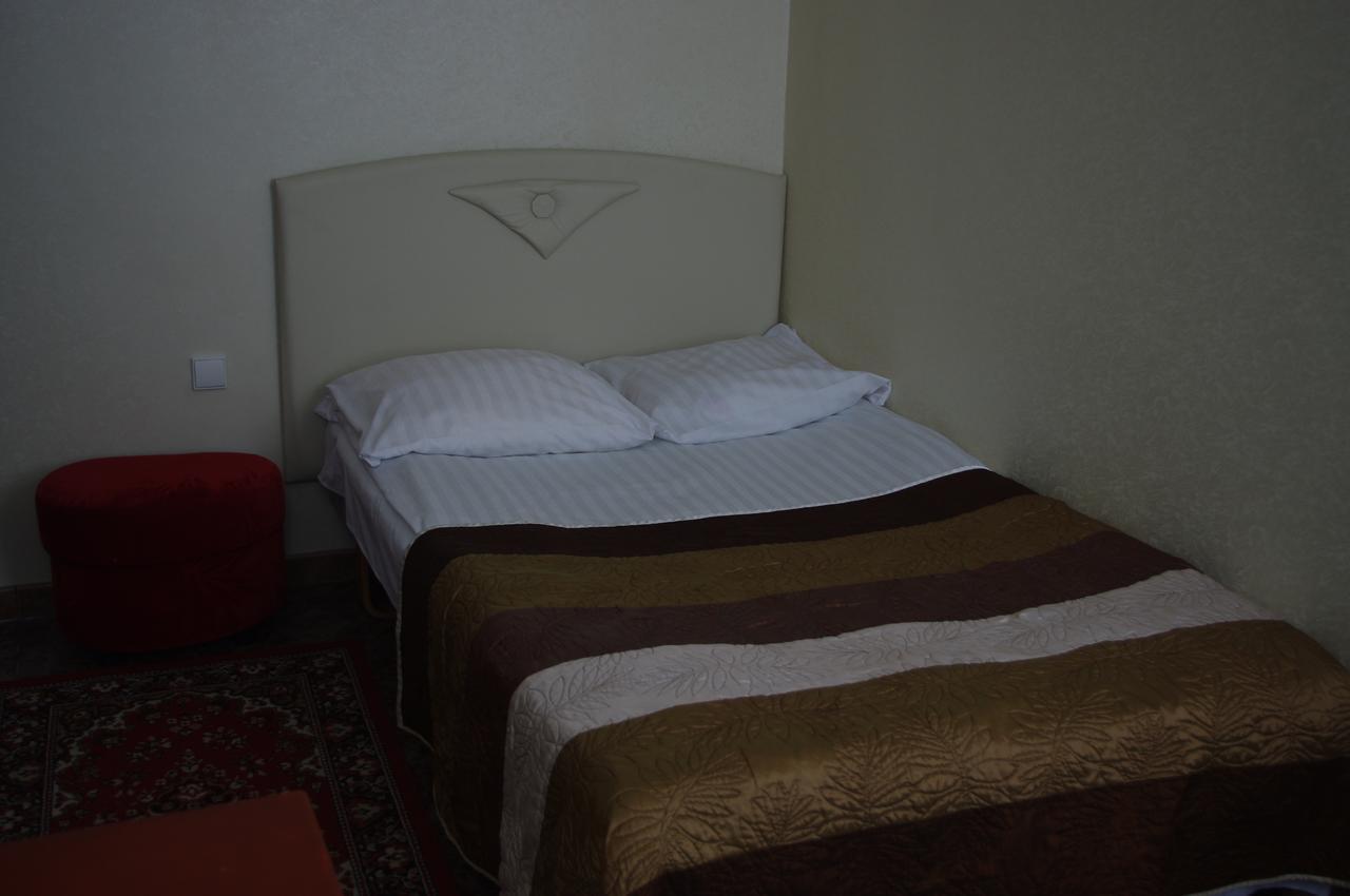 Vaivorykste Hotel Siauliai  Ngoại thất bức ảnh