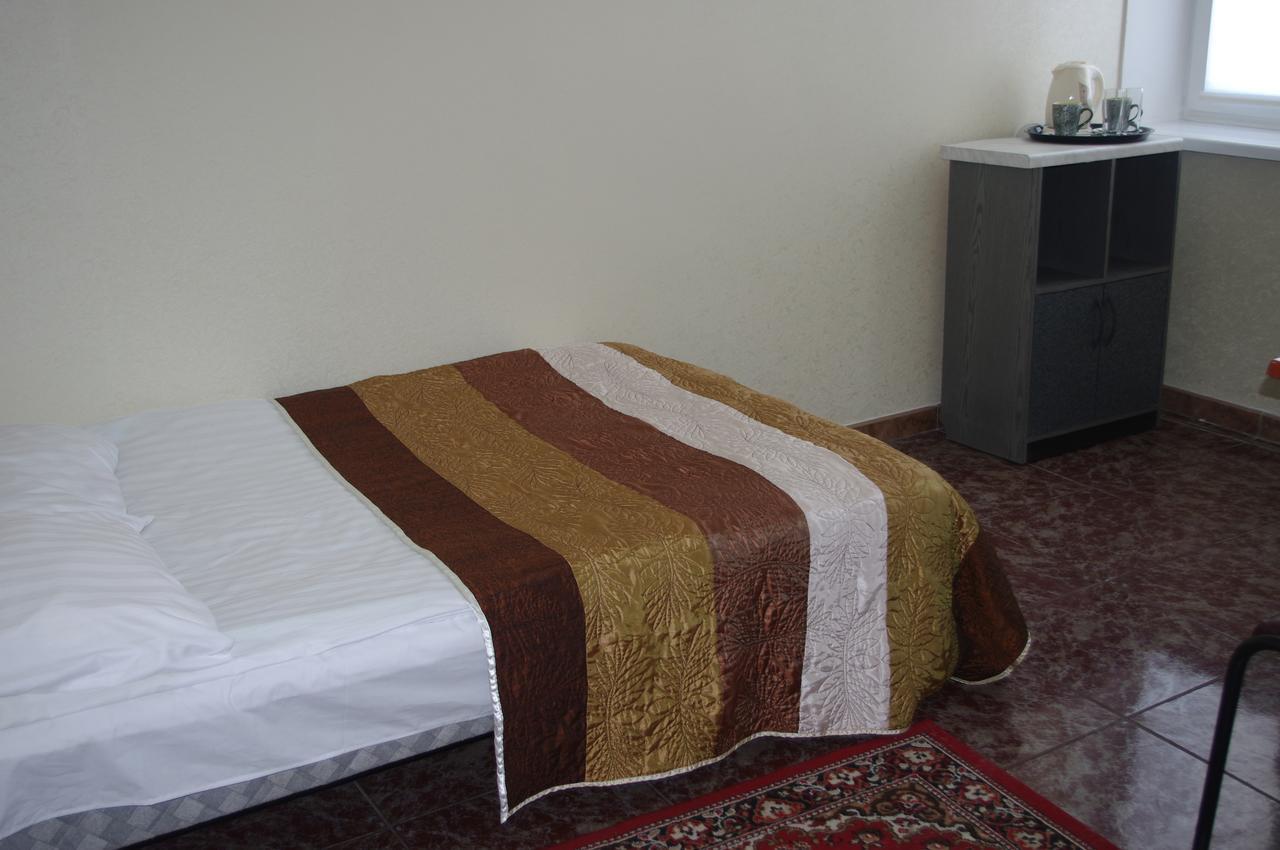 Vaivorykste Hotel Siauliai  Ngoại thất bức ảnh
