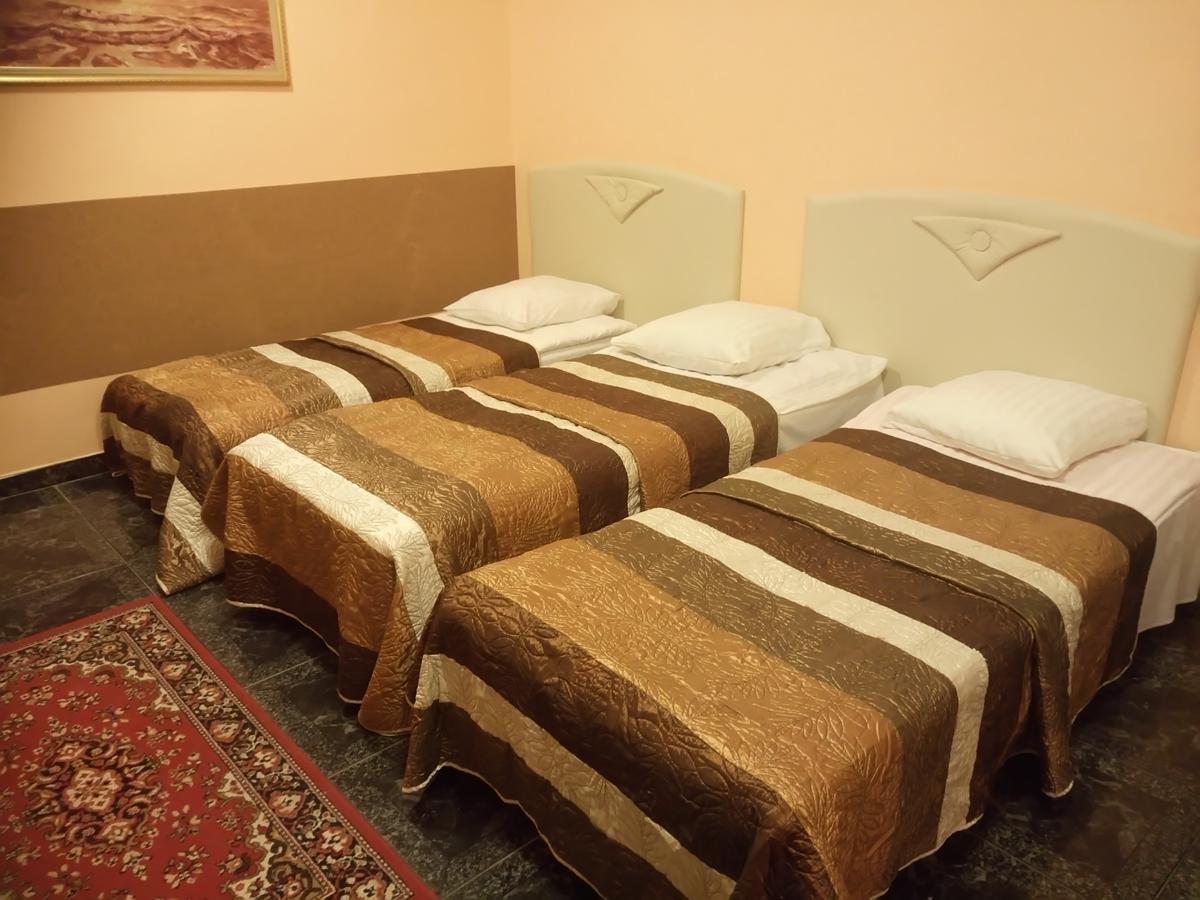 Vaivorykste Hotel Siauliai  Ngoại thất bức ảnh