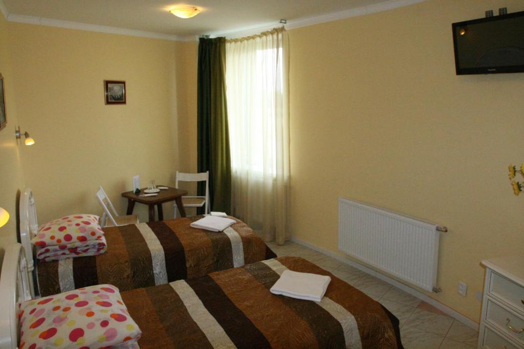 Vaivorykste Hotel Siauliai  Phòng bức ảnh